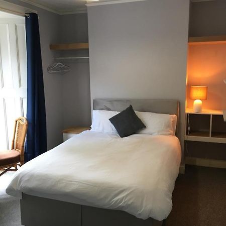 Budget Stay, Shared Guest House, R1 Mount Pleasant Hill Swansea Dış mekan fotoğraf