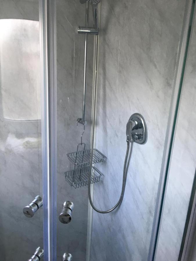 Budget Stay, Shared Guest House, R1 Mount Pleasant Hill Swansea Dış mekan fotoğraf